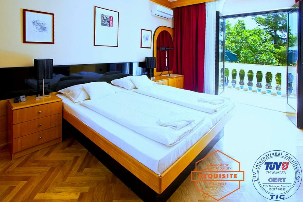 Villa Kovach Krk Town Bagian luar foto