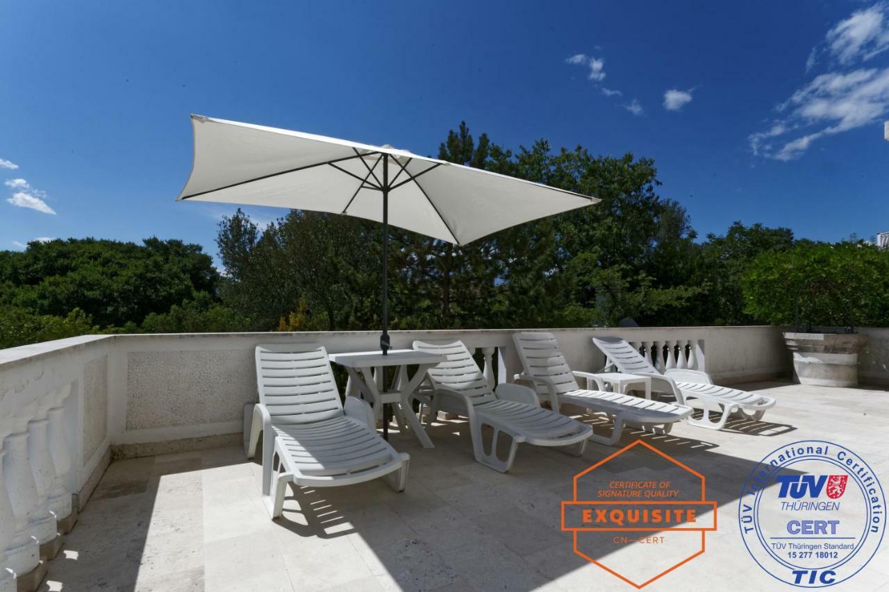 Villa Kovach Krk Town Bagian luar foto