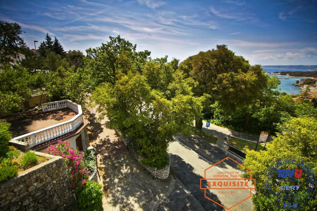 Villa Kovach Krk Town Bagian luar foto