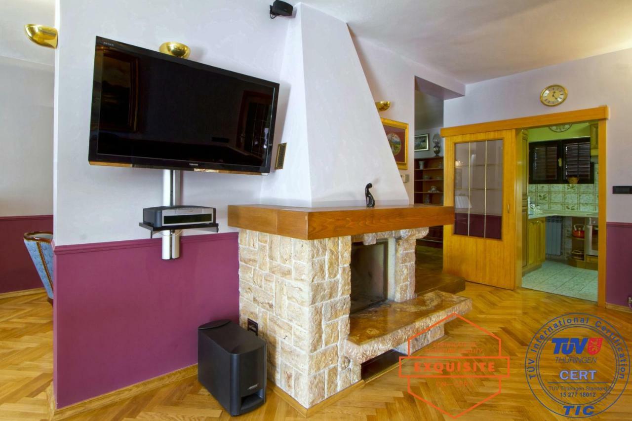 Villa Kovach Krk Town Bagian luar foto