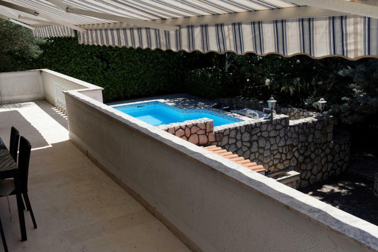 Villa Kovach Krk Town Bagian luar foto