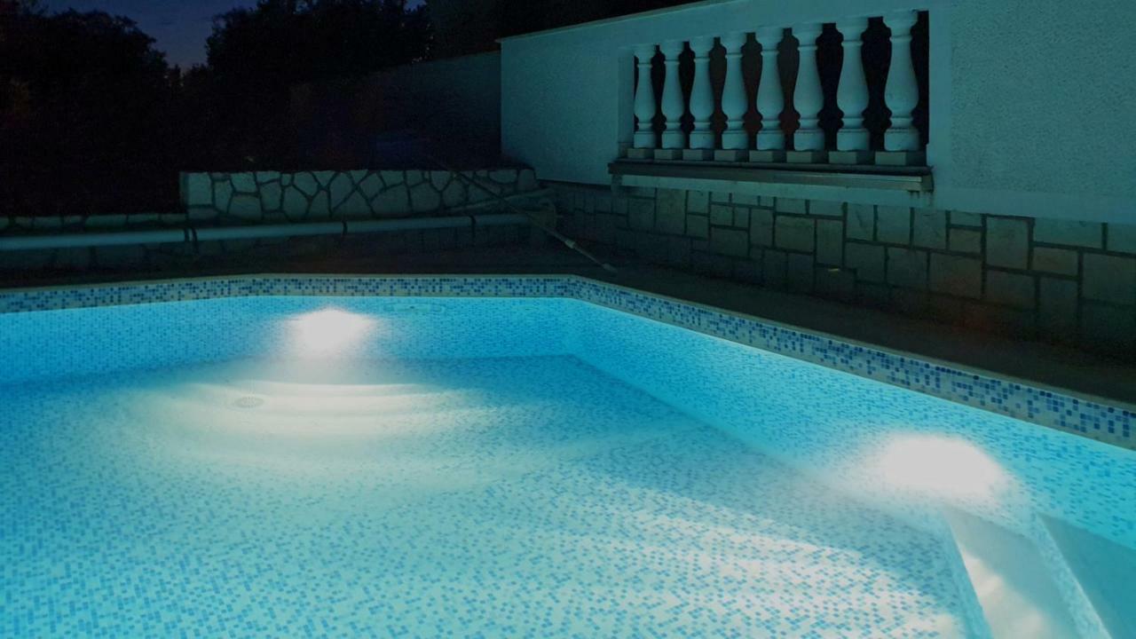 Villa Kovach Krk Town Bagian luar foto
